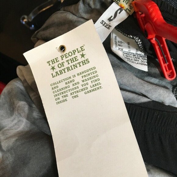 The People of the Labyrinths Bone Leggings Pants - Picture 11 of 12